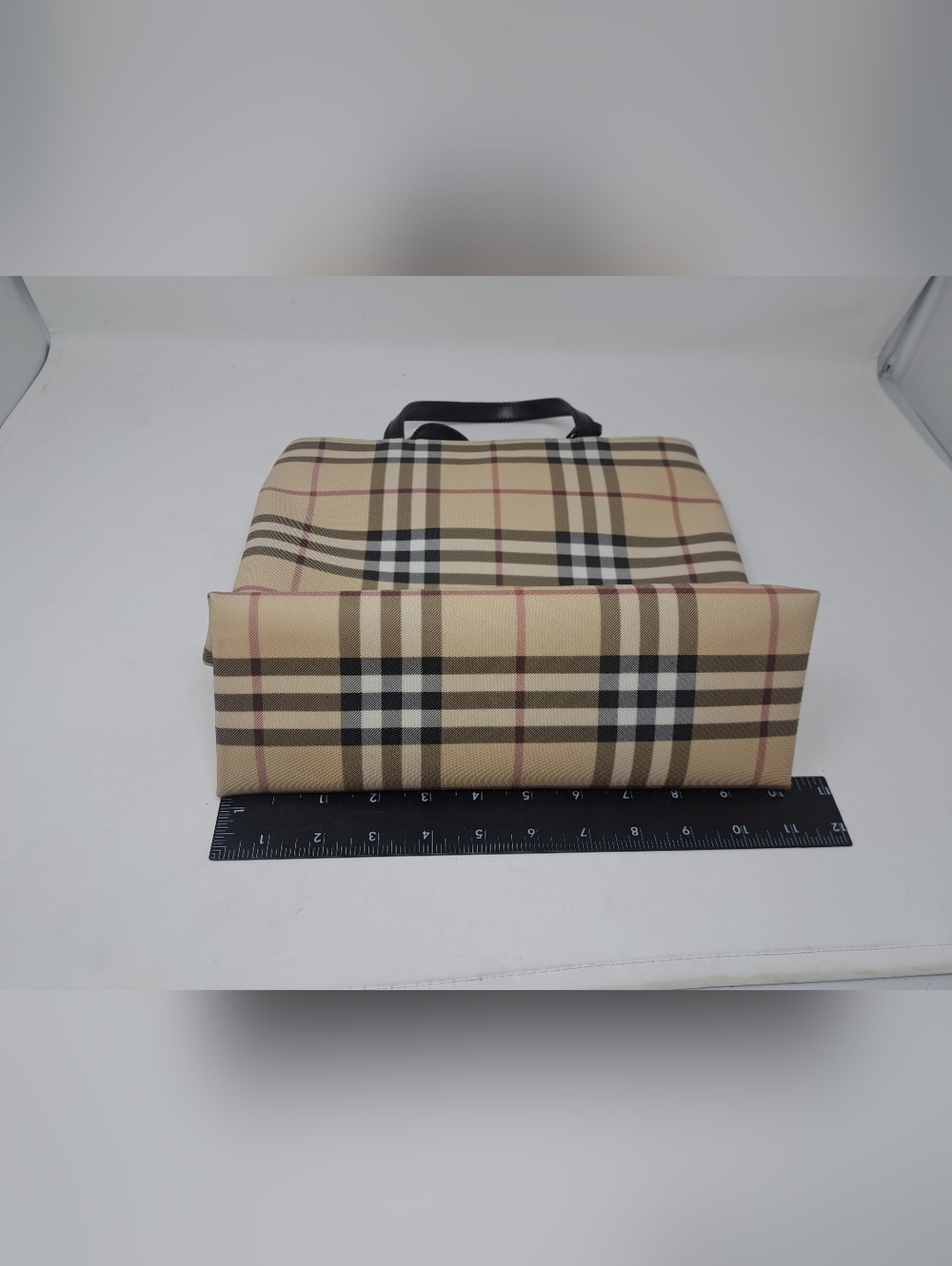 NEW Burberry London Tote Bag Nova Check Vintage Y2K Italy PVC Size Medium - Picture 15 of 16